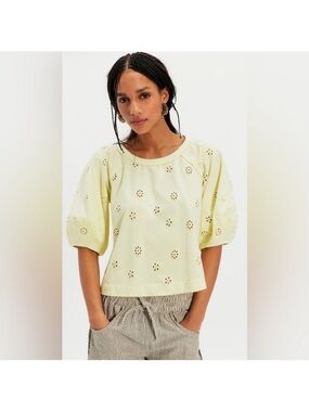 NWT Free People Jessie Eyelet Tee lemon water combo Size Small
